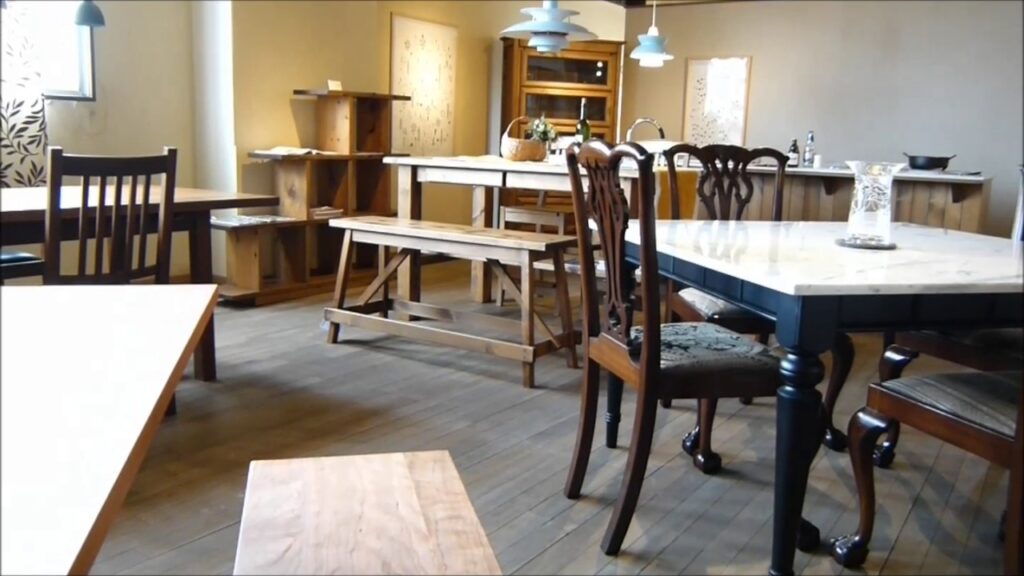 栃木県　家具　北欧家具　高級家具　家具選び　店内