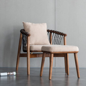 シンプルなデザインの一人用チェア オーダーメイド家具 ダイニングチェア おしゃれな家具